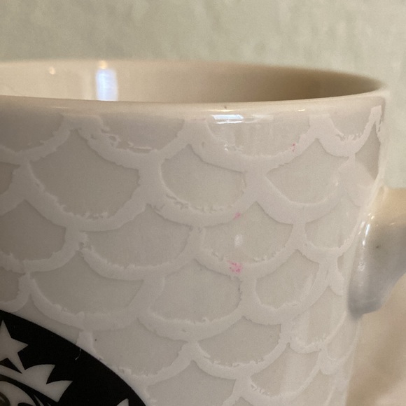 Starbucks Black Siren Logo with White Frosted Mermaid Scales 2020 Mug 10oz - Picture 2 of 7
